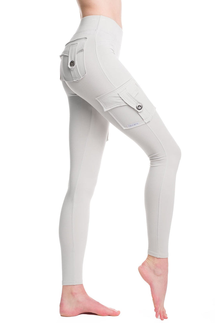 cream bamboo leggings with two back cargo pockets and two side pockets