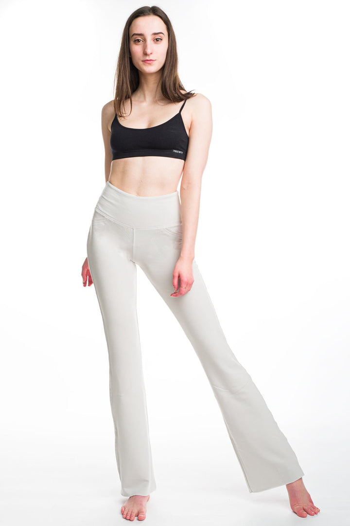 flare yoga pant outfit